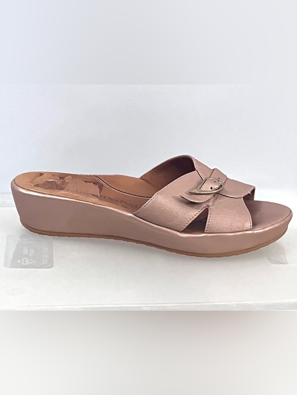 L'Amour Des Pieds "Cheyne”Platform Wedge Slide Sandals metallic Champagne Sz 8